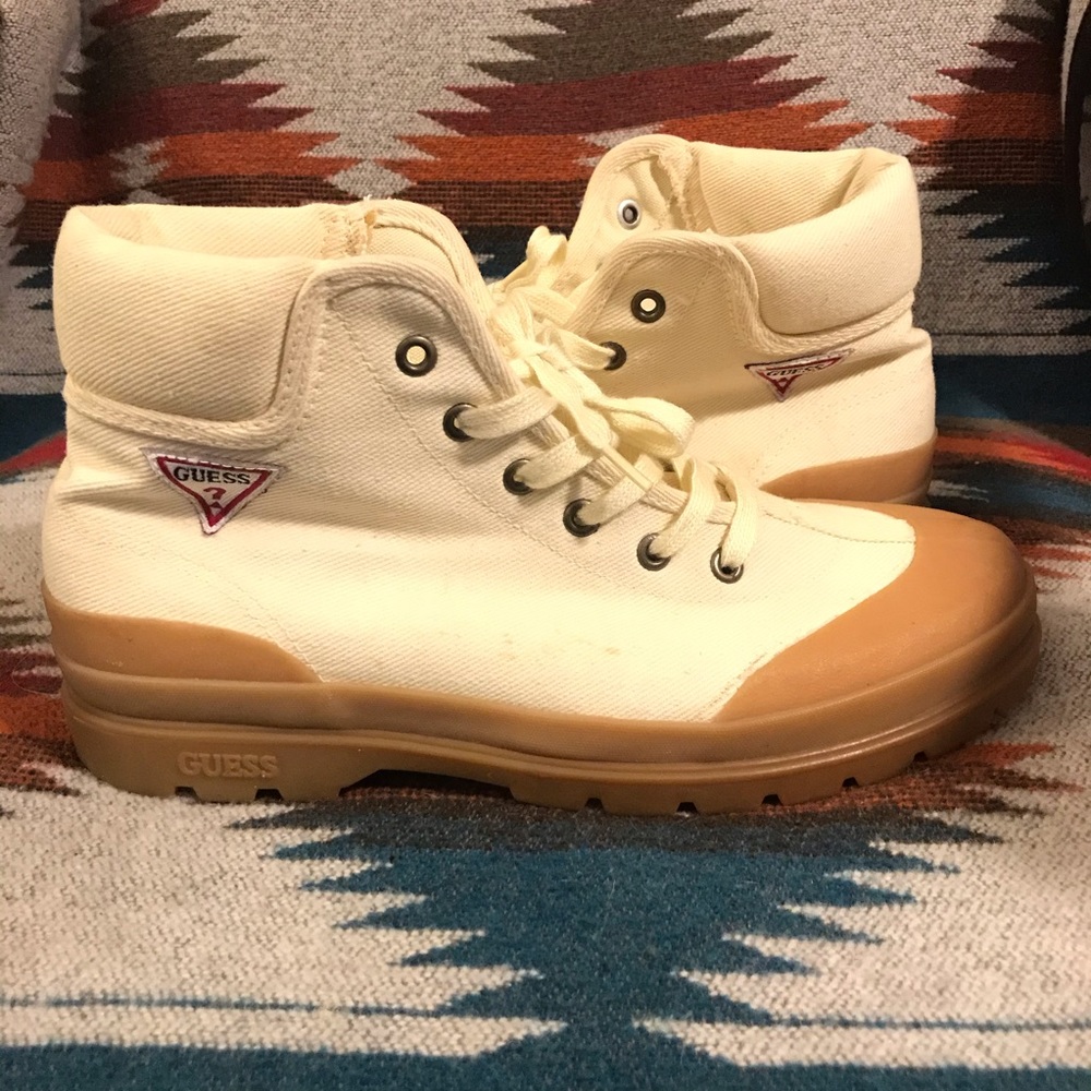 Vintage 90’s Guess? Flat Rock Boots